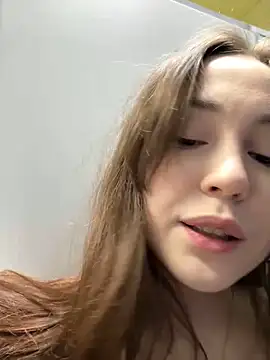 Snapshot of Peachy_Dream chatting on February 15, 2025, 8:11 pm Peachy Dream online show from February 15, 2025, 8:11 pm