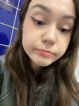 Snapshot of Peachy_Dream chatting on February 28, 2025, 8:28 pm Peachy Dream online show from February 28, 2025, 8:28 pm