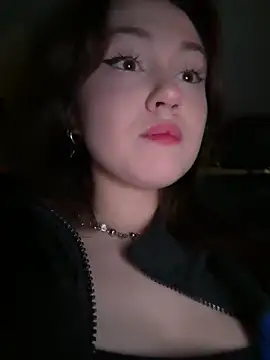 Snapshot of Peachy_Dream chatting on September 12, 2025, 6:08 pm Peachy Dream online show from September 12, 2025, 6:08 pm