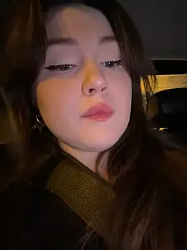 Snapshot of Peachy_Dream chatting on November 18, 2025, 6:12 pm Peachy Dream online show from November 18, 2025, 6:12 pm