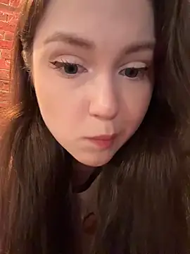 Peachy Dream online show from June 15, 2026, 4:42 pm