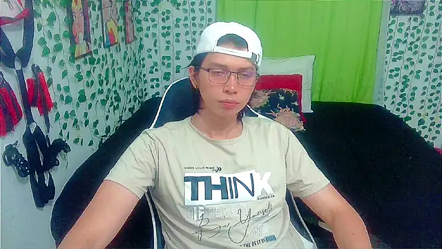 Snapshot of Andy_gray chatting on May 24, 2026, 5:29 pm Andy gray online show from May 24, 2026, 5:29 pm