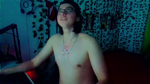 Snapshot of Andy_gray chatting on June 30, 2026, 7:48 pm Andy gray online show from June 30, 2026, 7:48 pm