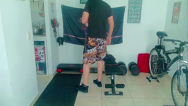 Snapshot of Andy_gray chatting on July 21, 2026, 12:29 pm Andy gray online show from July 21, 2026, 12:29 pm