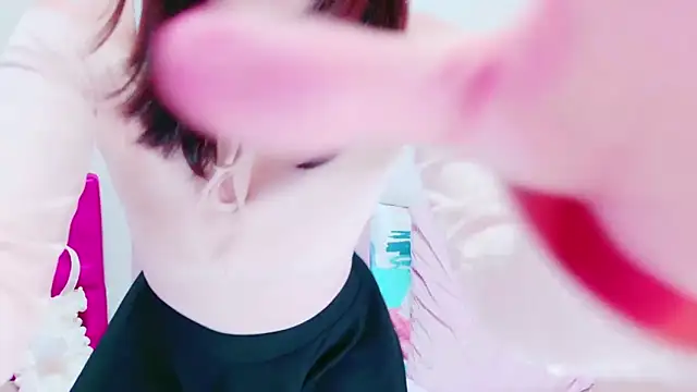 Snapshot of yukiDX chatting on March 3, 2025, 12:37 pm yukiDX online show from March 3, 2025, 12:37 pm