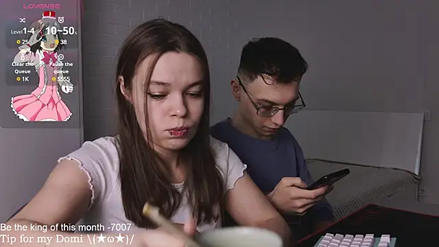 ValBae online show from March 14, 2025, 10:29 am