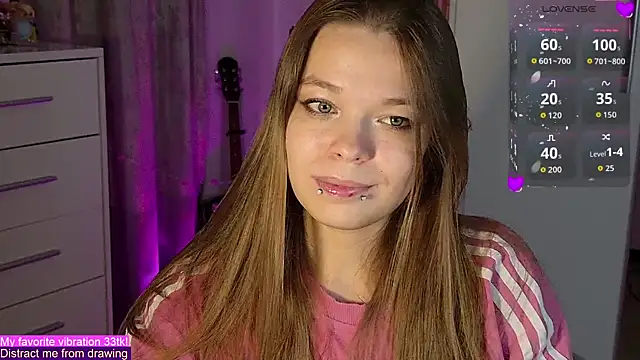 ValBae online show from September 22, 2025, 8:00 pm