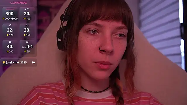 Snapshot of juliapie chatting on October 14, 2025, 7:42 am juliapie online show from October 14, 2025, 7:42 am