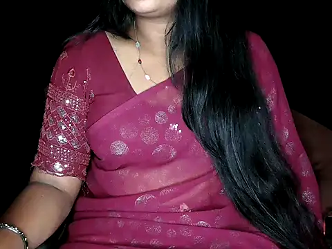 Snapshot of shila20 chatting on December 4, 2025, 4:48 pm shila20 online show from December 4, 2025, 4:48 pm