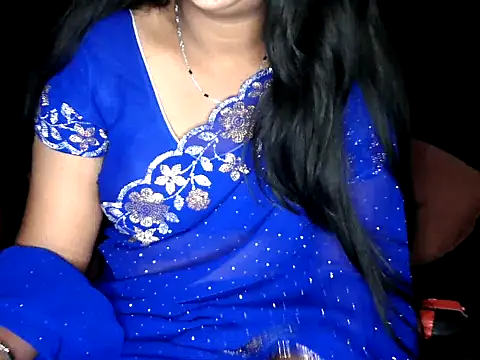 Snapshot of shila20 chatting on December 14, 2025, 10:36 pm shila20 online show from December 14, 2025, 10:36 pm