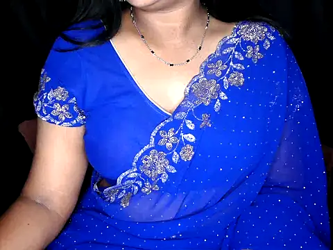 Snapshot of shila20 chatting on February 8, 2026, 10:29 am shila20 online show from February 8, 2026, 10:29 am