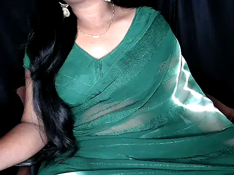 Snapshot of shila20 chatting on February 19, 2026, 10:11 am shila20 online show from February 19, 2026, 10:11 am