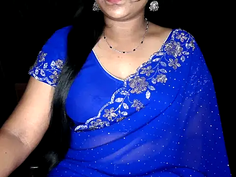 Snapshot of shila20 chatting on February 25, 2026, 7:01 pm shila20 online show from February 25, 2026, 7:01 pm