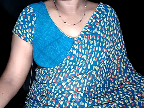 Snapshot of shila20 chatting on March 15, 2026, 12:49 am shila20 online show from March 15, 2026, 12:49 am