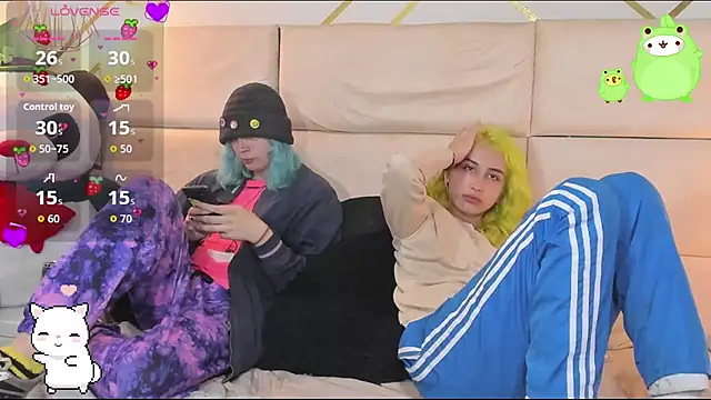 Snapshot of -kisa_ chatting on October 22, 2025, 2:01 am -kisa online show from October 22, 2025, 2:01 am