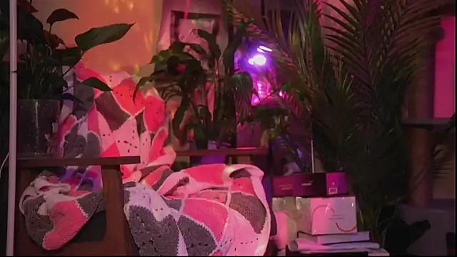 Snapshot of Arianna_Richi chatting on February 14, 2026, 6:10 am Arianna Richi online show from February 14, 2026, 6:10 am