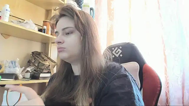 Seductive She Wolf online show from April 29, 2026, 4:33 pm