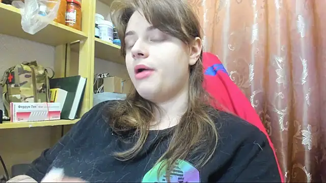 Snapshot of Seductive_She_Wolf chatting on June 11, 2026, 7:56 pm Seductive She Wolf online show from June 11, 2026, 7:56 pm