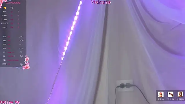 Snapshot of Seductive_She_Wolf chatting on June 21, 2026, 7:33 am Seductive She Wolf online show from June 21, 2026, 7:33 am