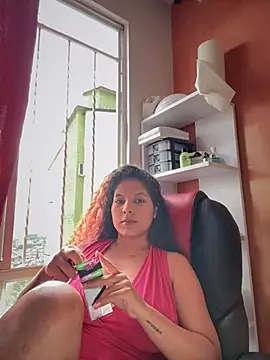 Snapshot of dannacoleman_ chatting on December 30, 2024, 10:01 pm dannacoleman online show from December 30, 2024, 10:01 pm