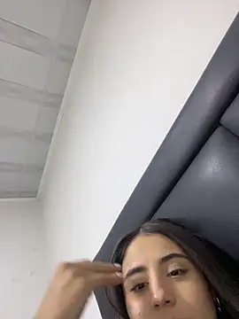 AbyThompson online show from March 7, 2026, 1:24 am