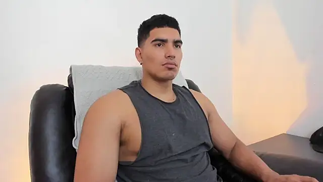 Snapshot of JamesGraay chatting on March 19, 2025, 6:23 pm JamesGraay online show from March 19, 2025, 6:23 pm