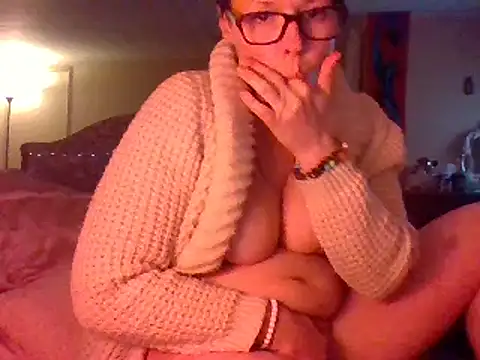 KatieBARBiE98 online show from January 11, 2025, 6:45 am