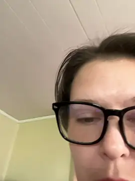 KatieBARBiE98 online show from April 28, 2026, 4:56 pm