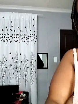 MelStar18xxx online show from February 10, 2026, 8:46 pm