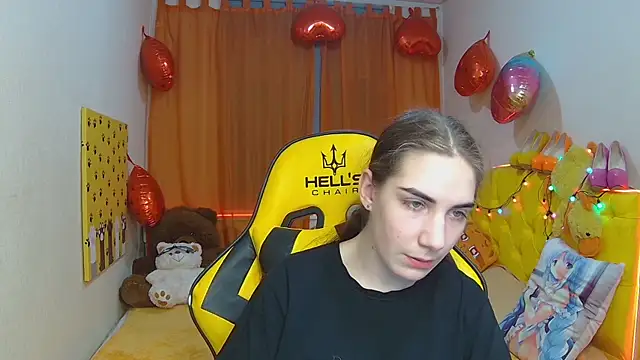 Snapshot of NikaStark_ chatting on March 9, 2025, 7:15 pm NikaStark online show from March 9, 2025, 7:15 pm