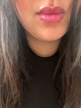 Snapshot of yassminsexy22 chatting on September 25, 2025, 9:35 am yassminsexy22 online show from September 25, 2025, 9:35 am