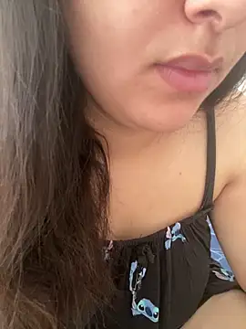 Snapshot of yassminsexy22 chatting on October 25, 2025, 12:56 pm yassminsexy22 online show from October 25, 2025, 12:56 pm