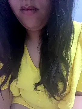 Snapshot of yassminsexy22 chatting on November 30, 2025, 12:20 pm yassminsexy22 online show from November 30, 2025, 12:20 pm