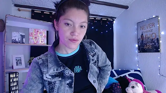 Snapshot of Sian__1 chatting on January 20, 2025, 2:36 pm Sian 1 online show from January 20, 2025, 2:36 pm
