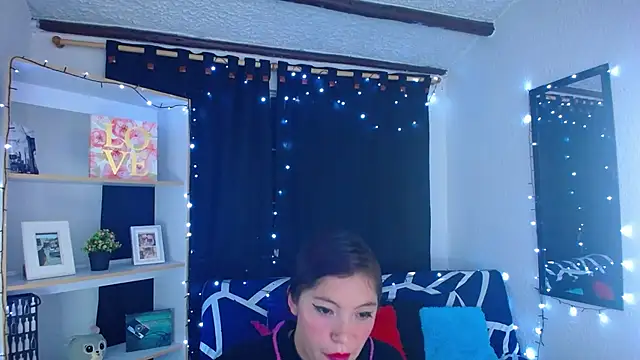 Snapshot of Sian__1 chatting on February 27, 2025, 5:36 pm Sian 1 online show from February 27, 2025, 5:36 pm