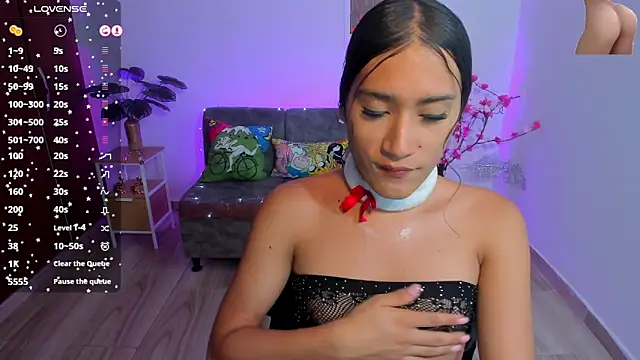 Snapshot of CamilaHarperr_ chatting on May 16, 2026, 2:19 am CamilaHarperr online show from May 16, 2026, 2:19 am