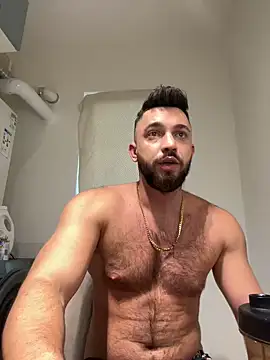 Snapshot of LoveIsBlind_ chatting on December 7, 2024, 8:11 am LoveIsBlind online show from December 7, 2024, 8:11 am