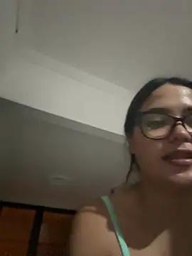 Snapshot of Karla-sexy01 chatting on January 4, 2025, 9:00 am Karla-sexy01 online show from January 4, 2025, 9:00 am