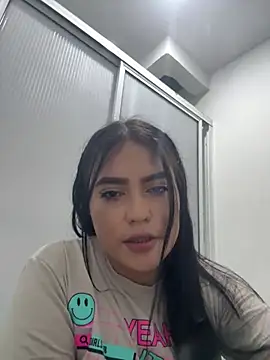 Snapshot of Karla-sexy01 chatting on January 7, 2025, 5:53 pm Karla-sexy01 online show from January 7, 2025, 5:53 pm