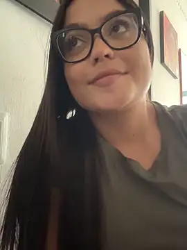 Snapshot of Karla-sexy01 chatting on January 22, 2025, 8:59 pm Karla-sexy01 online show from January 22, 2025, 8:59 pm