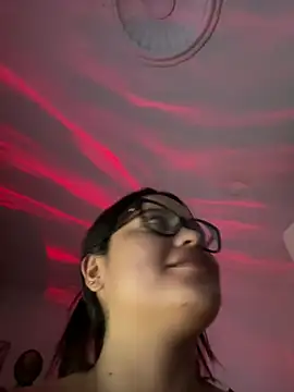 Snapshot of Karla-sexy01 chatting on February 17, 2025, 9:35 am Karla-sexy01 online show from February 17, 2025, 9:35 am