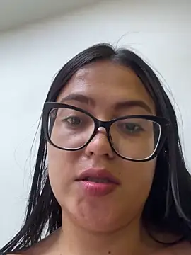 Snapshot of Karla-sexy01 chatting on October 30, 2025, 12:06 pm Karla-sexy01 online show from October 30, 2025, 12:06 pm