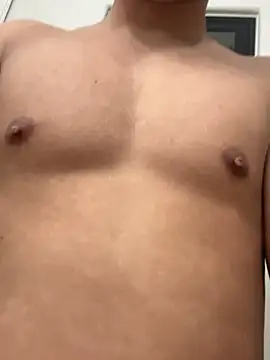 Snapshot of ilov3bigbootylatinas chatting on January 11, 2026, 9:03 am ilov3bigbootylatinas online show from January 11, 2026, 9:03 am