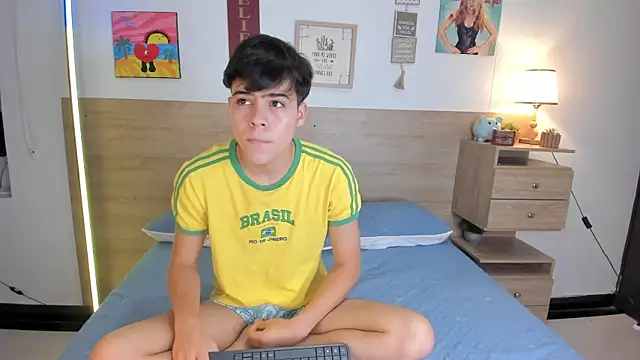 Snapshot of justinbiler chatting on October 16, 2025, 12:50 pm justinbiler online show from October 16, 2025, 12:50 pm