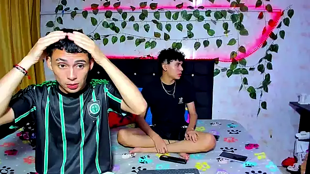 Alexander and Xiao online show from December 23, 2024, 3:07 am