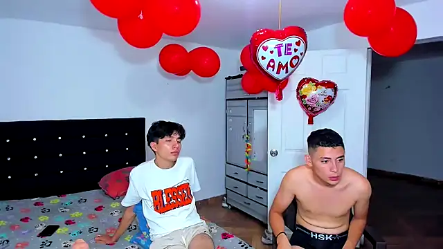 Alexander and Xiao online show from February 14, 2025, 11:31 pm