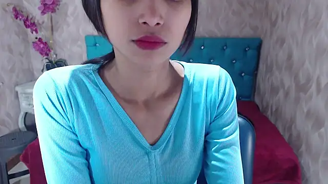 Snapshot of MadelineDoll chatting on January 31, 2025, 1:12 pm MadelineDoll online show from January 31, 2025, 1:12 pm