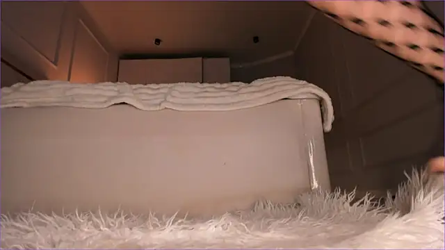 stellagracee online show from February 28, 2025, 6:20 pm