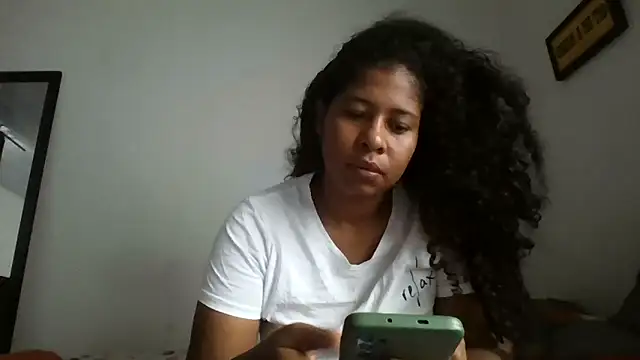 Ivon-09 online show from February 17, 2026, 12:34 pm