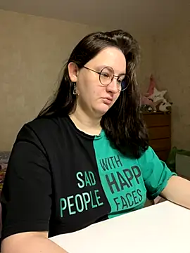 Snapshot of hungry1bunny chatting on November 13, 2025, 9:58 pm hungry1bunny online show from November 13, 2025, 9:58 pm